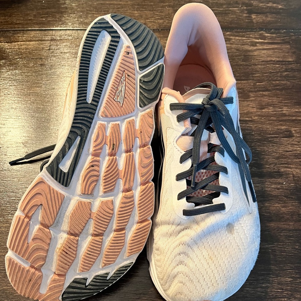 Alta Torin 6 running shoe
